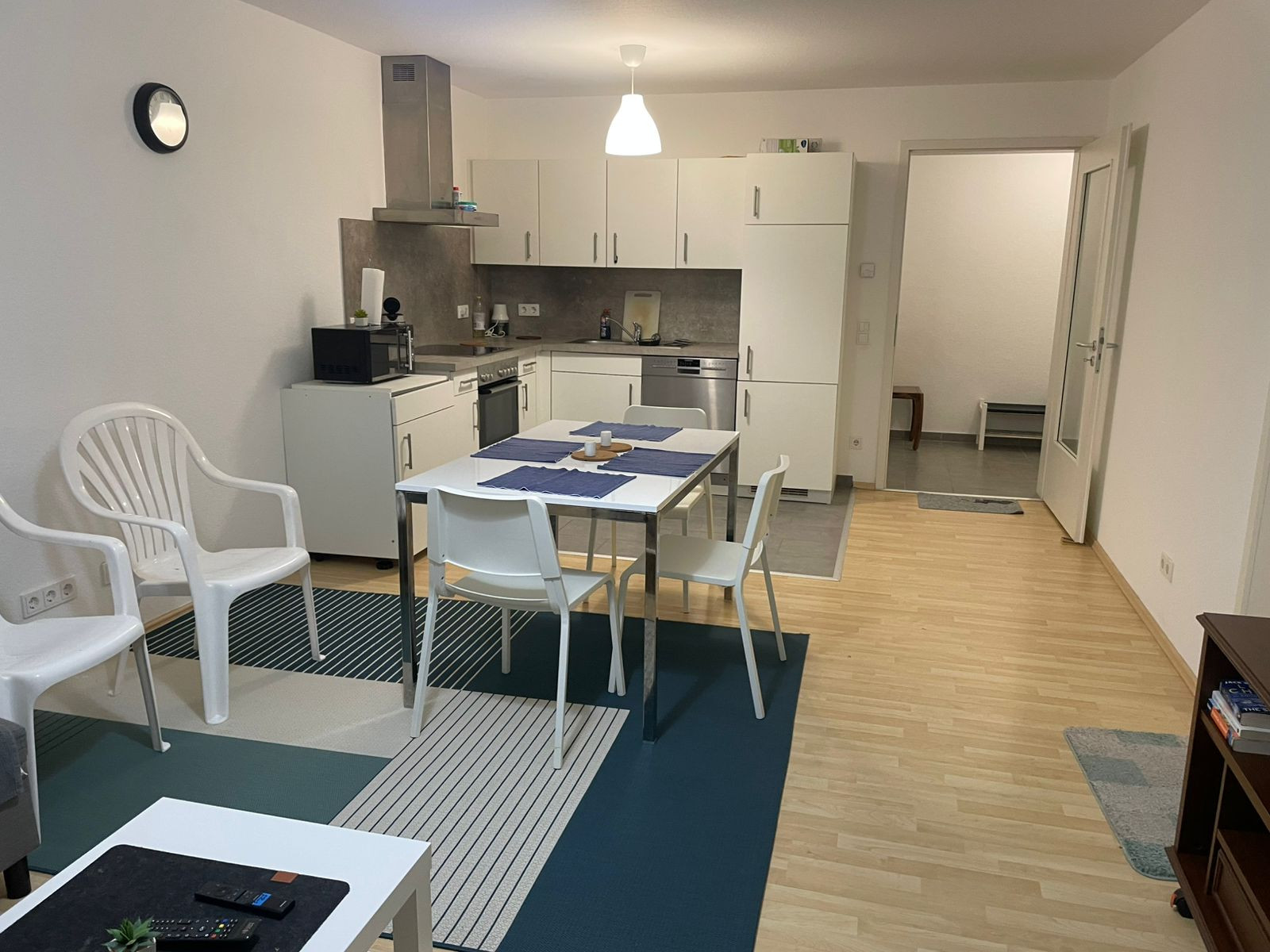 2 Zimmer Furnished Apartment for Sublet – Frankfurt am Main